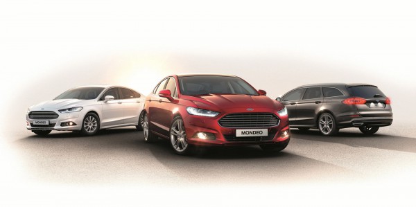 2015-ford-mondeo_56