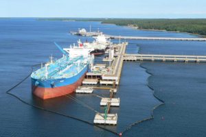 ФАС наказала Приморский торговый порт за дополнительные требования для обработки судов по жалобе «дочки» «Роснефти»